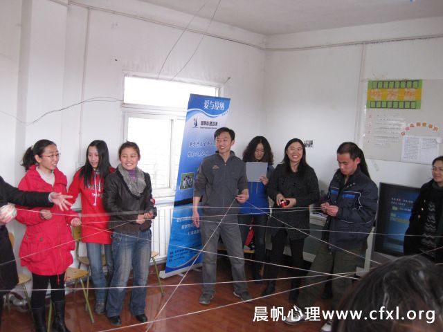 创办人王丽娟校长用毕生积蓄创办了这所学校,学校现有教工30人,他们